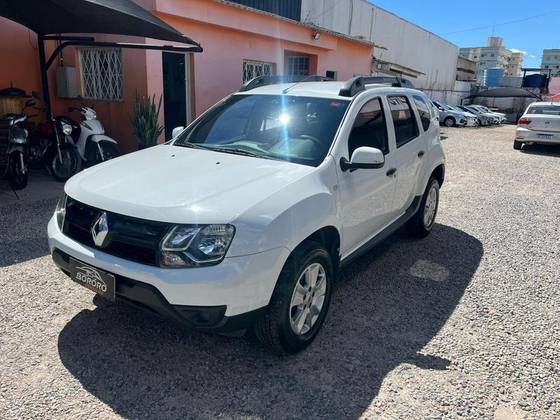 RENAULT DUSTER 1.6 16V SCE FLEX EXPRESSION MANUAL RENAULT DUSTER 1.6 16V SCE FLEX EXPRESSION MANUAL